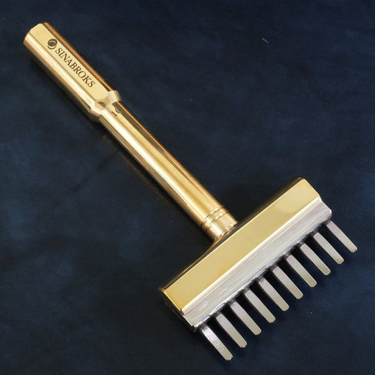 Flat Pricking Irons - 2.2 mm width tooth